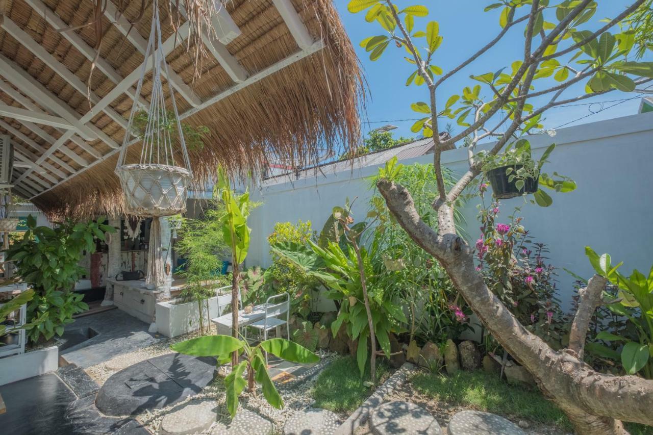 The Bodhi Tree Karimunjawa Exterior foto